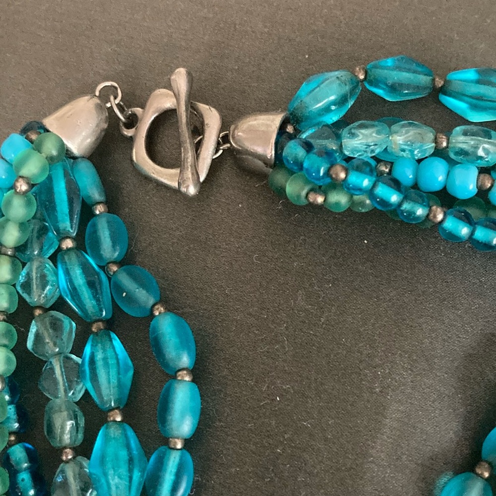 Multi strand choker necklace in greens and blues - Picture 4 of 5
